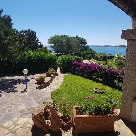 In Porto Istana Apartman *