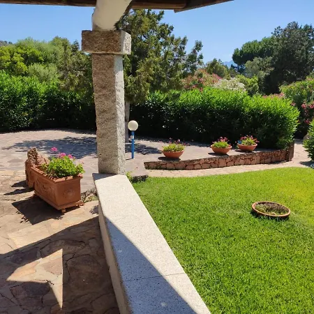 Apartment In Porto Istana