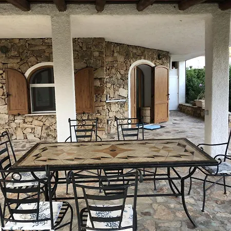 Apartment In Porto Istana